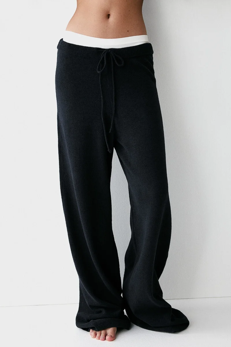 اتش اند ام بنطلون من التشينيل